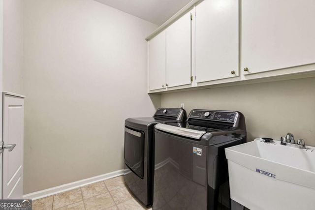 796 Asheview Court, Marietta, GA 30068