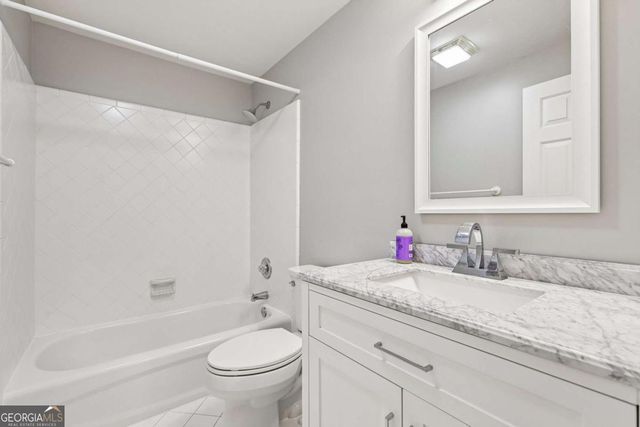 796 Asheview Court, Marietta, GA 30068
