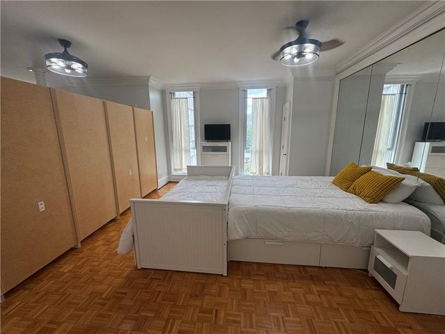 3060 Pharr Court North NW 613, Atlanta, GA 30305