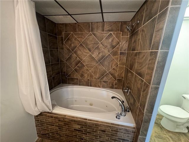 3060 Pharr Court North NW 613, Atlanta, GA 30305