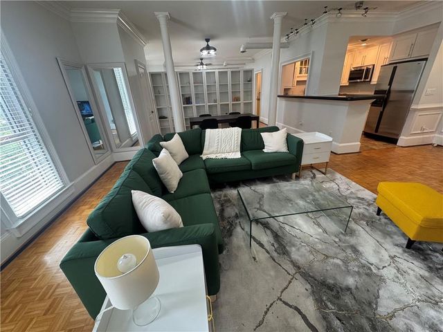 3060 Pharr Court North NW 613, Atlanta, GA 30305