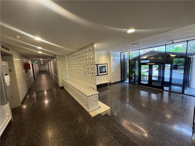 3060 Pharr Court North NW 613, Atlanta, GA 30305
