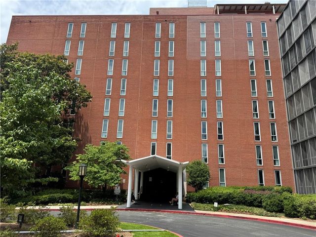 3060 Pharr Court North NW 613, Atlanta, GA 30305
