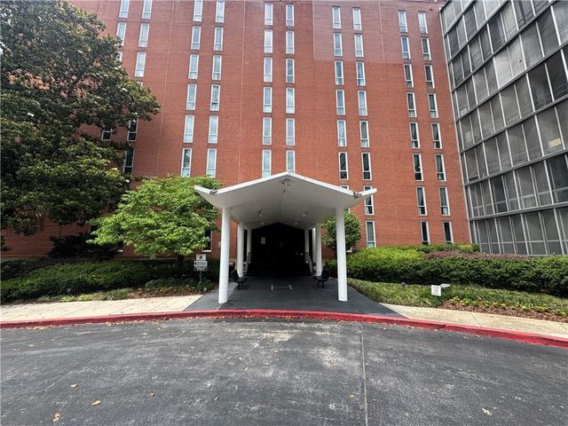 3060 Pharr Court North NW 613, Atlanta, GA 30305