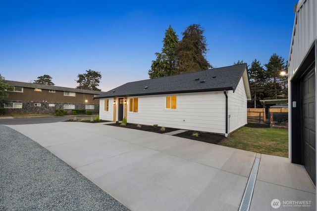 2105 D Street SE, Auburn, WA 98002