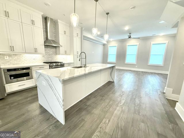1031 Robert Smalls Way, Atlanta, GA 30318