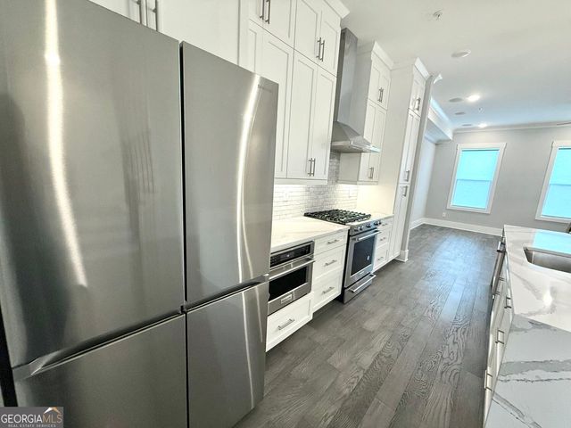 1031 Robert Smalls Way, Atlanta, GA 30318