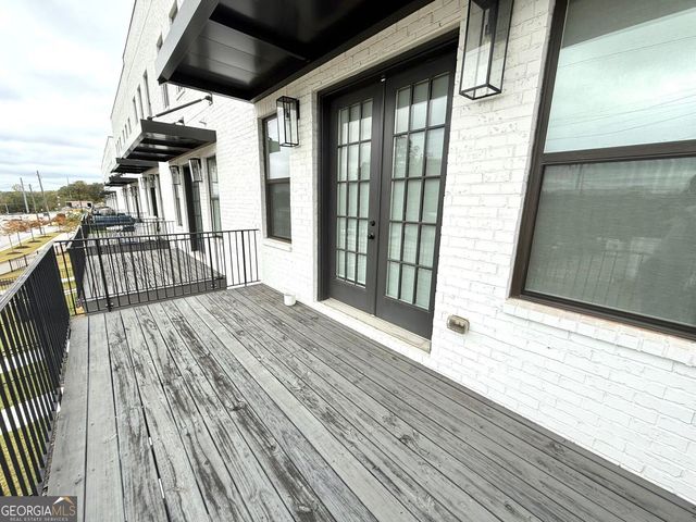 1031 Robert Smalls Way, Atlanta, GA 30318