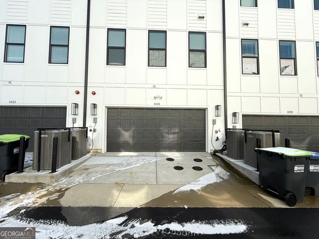 1031 Robert Smalls Way, Atlanta, GA 30318