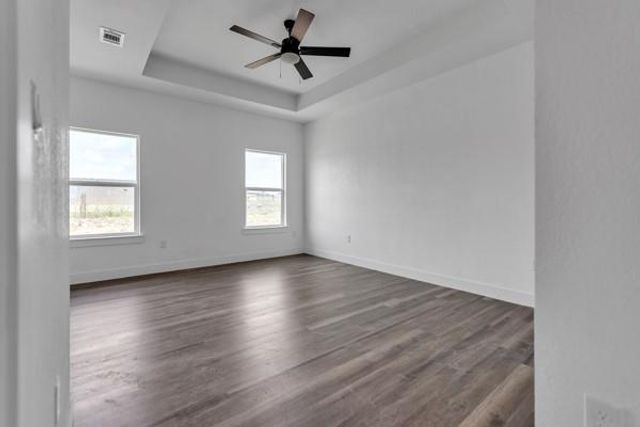 158 Lavanda LN, Dale, TX 78616