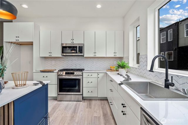 11535 17th Place SW, Burien, WA 98146