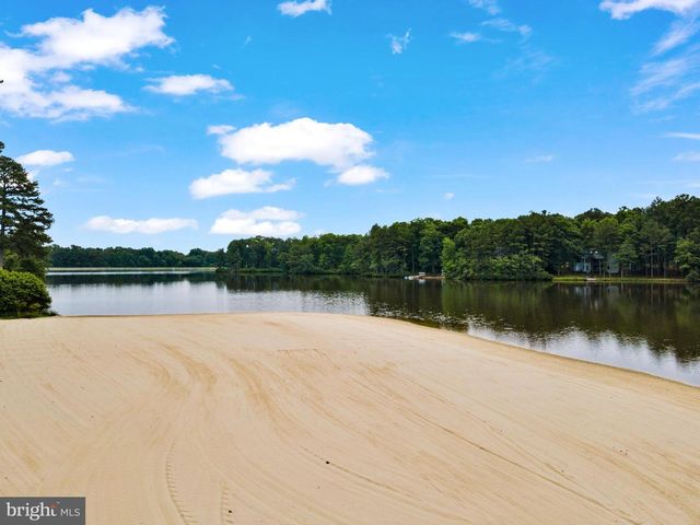 737 GLEN COVE DR, Ruther Glen, VA 22546