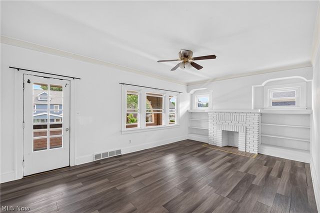 4720 E 85th Street, Garfield Heights, OH 44125