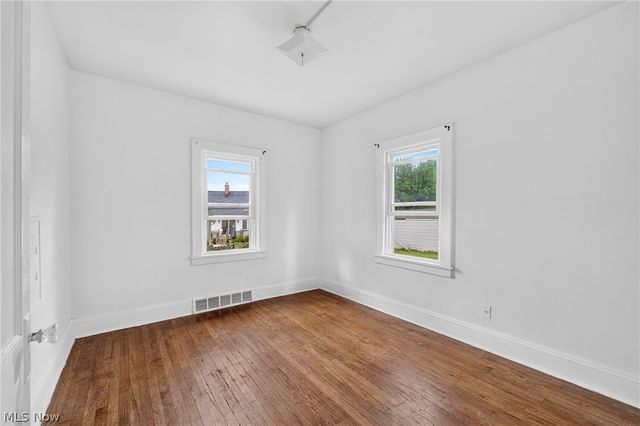 4720 E 85th Street, Garfield Heights, OH 44125