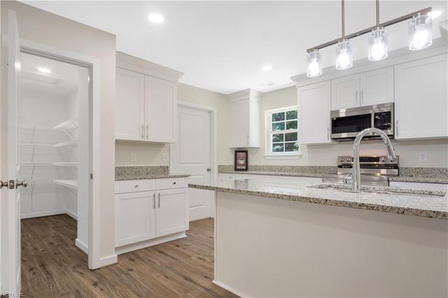 5738 Hickory Fork RD, Gloucester, VA 23061