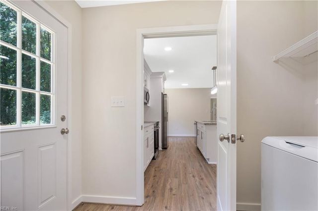 5738 Hickory Fork RD, Gloucester, VA 23061