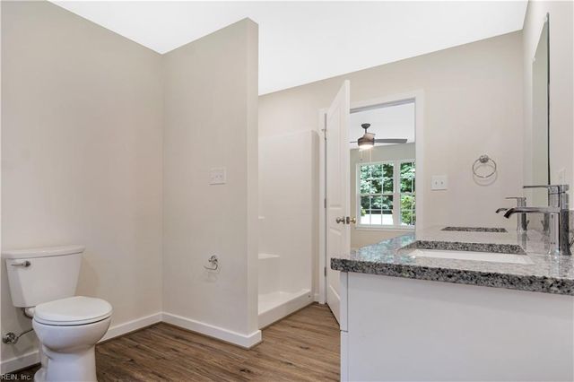 5738 Hickory Fork RD, Gloucester, VA 23061