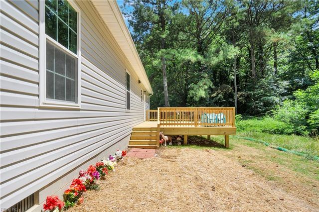 5738 Hickory Fork RD, Gloucester, VA 23061