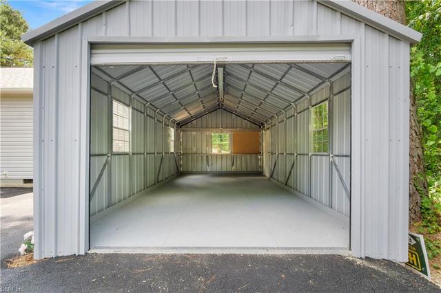 5738 Hickory Fork RD, Gloucester, VA 23061