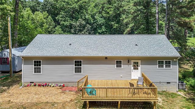 5738 Hickory Fork RD, Gloucester, VA 23061