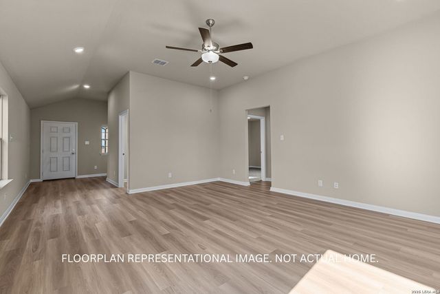6807 Calle Henar, San Antonio, TX 78253