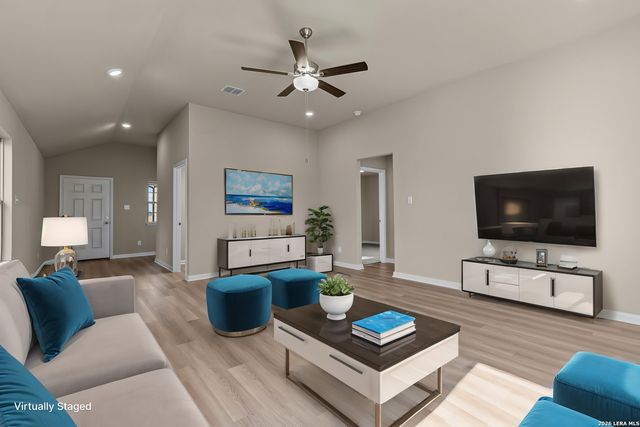 6807 Calle Henar, San Antonio, TX 78253