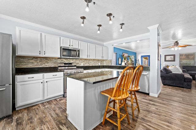 5469 W HARVESTMILL DR, West Jordan, UT 84081