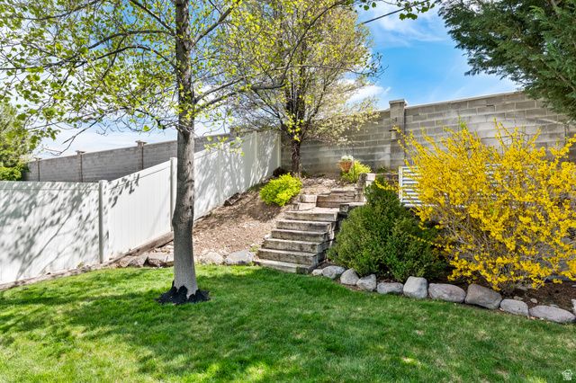 5469 W HARVESTMILL DR, West Jordan, UT 84081