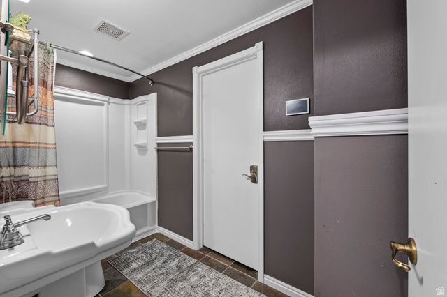 5469 W HARVESTMILL DR, West Jordan, UT 84081