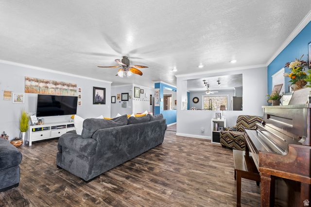 5469 W HARVESTMILL DR, West Jordan, UT 84081