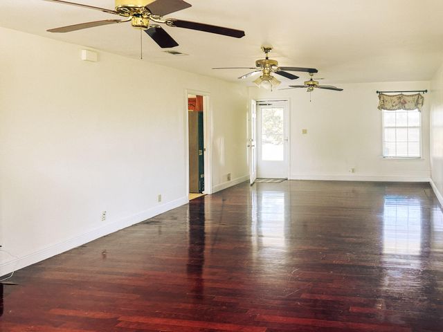 121 Old Progress, Hattiesburg, MS 39401