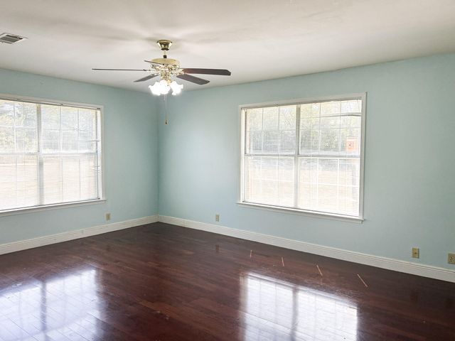 121 Old Progress, Hattiesburg, MS 39401