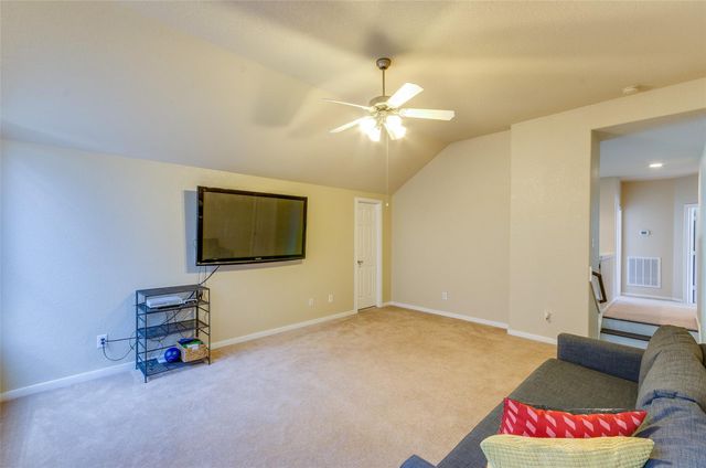 10 Caelin Court, The Woodlands, TX 77382
