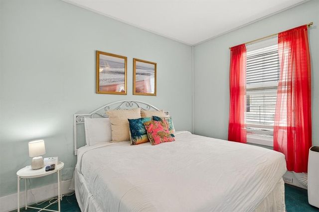 310 E 10th St 6, Port Aransas, TX 78373