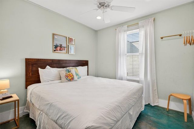 310 E 10th St 6, Port Aransas, TX 78373