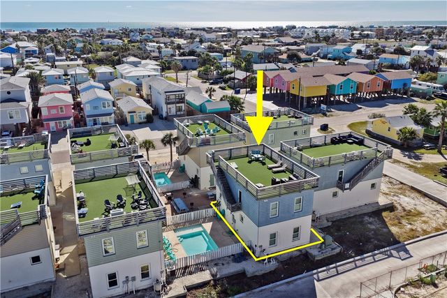 310 E 10th St 6, Port Aransas, TX 78373