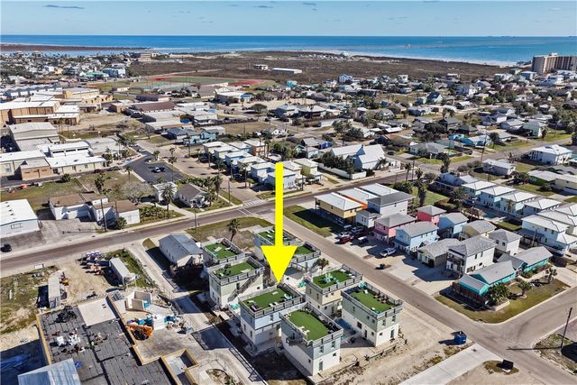 310 E 10th St 6, Port Aransas, TX 78373