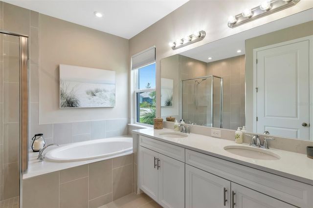 9069 LUNA LANE, Sarasota, FL 34241