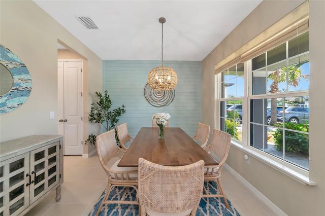 9069 LUNA LANE, Sarasota, FL 34241