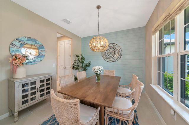 9069 LUNA LANE, Sarasota, FL 34241