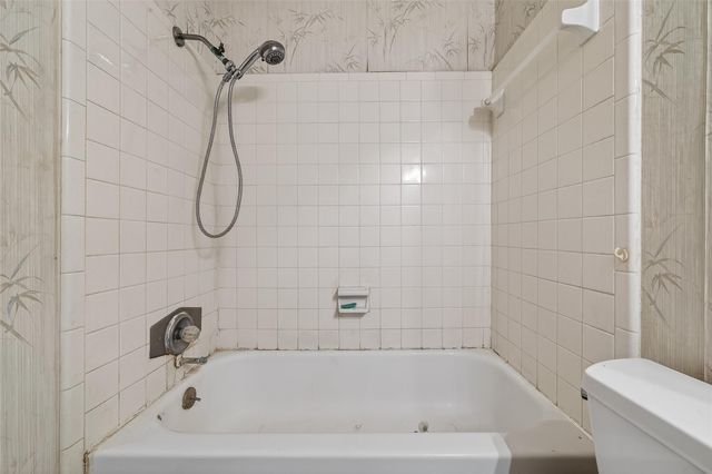 1910 Blindlake Drive, Houston, TX 77084