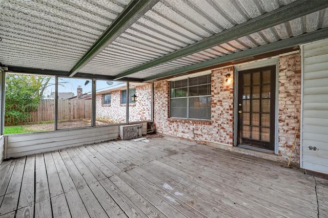 1910 Blindlake Drive, Houston, TX 77084