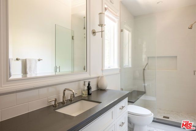 10439 Valley Spring Lane, Toluca Lake (los Angeles), CA 91602