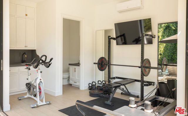 10439 Valley Spring Lane, Toluca Lake (los Angeles), CA 91602