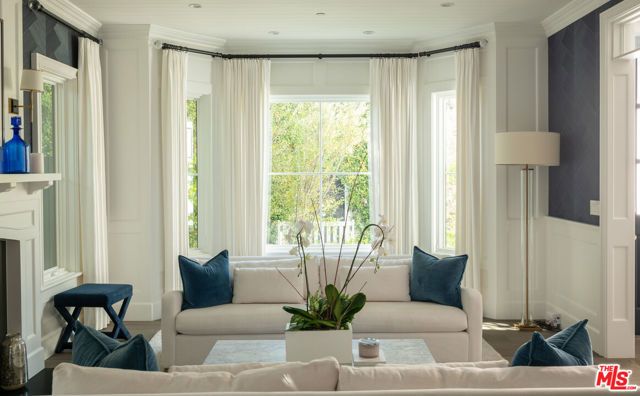 10439 Valley Spring Lane, Toluca Lake (los Angeles), CA 91602