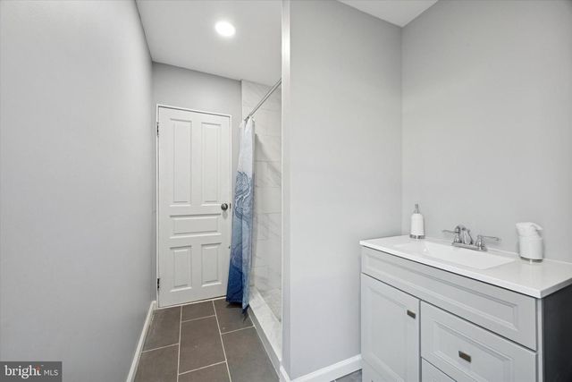 105 NYACK AVE, Lansdowne, PA 19050