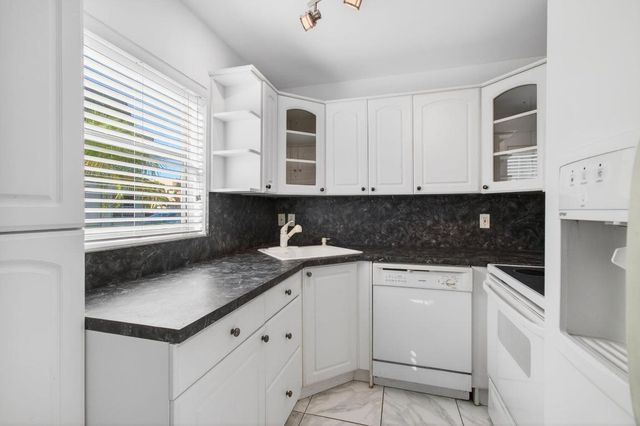 393 Flanders I, Delray Beach, FL 33484