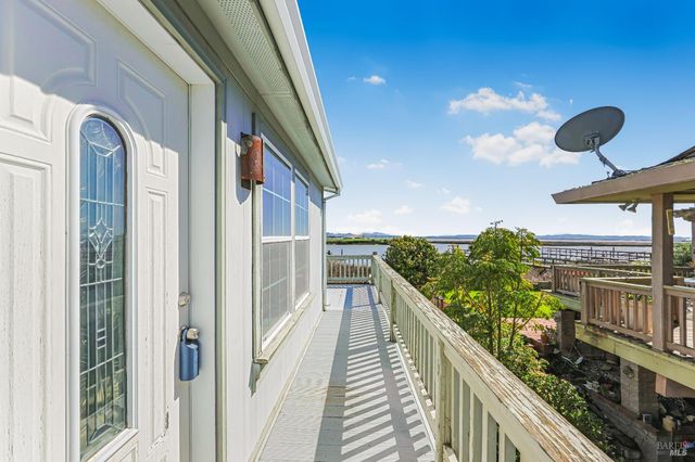 1680 Milton Rd, Napa, CA 94559