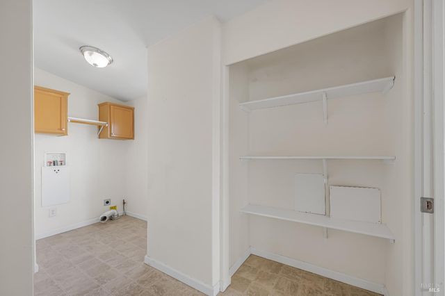 1680 Milton Rd, Napa, CA 94559