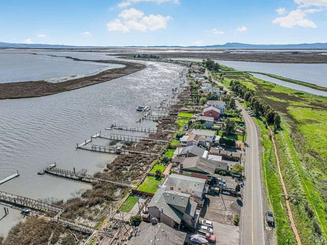 1680 Milton Rd, Napa, CA 94559